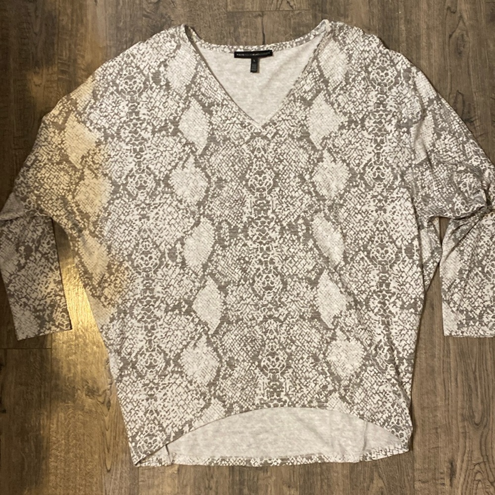 Whbm White House black market longer in back for good butt coverage